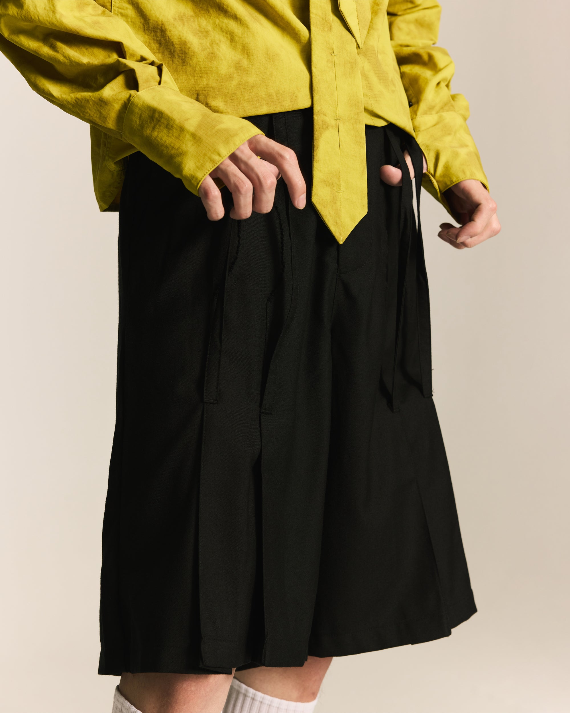 Black Pleated Skirt Pants