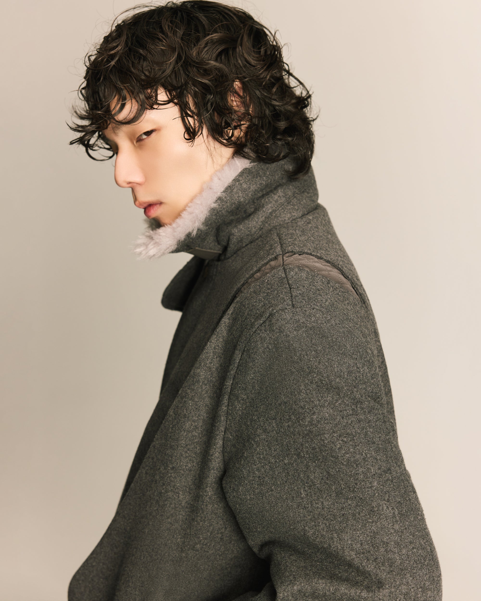 GRAY SPIRAL HUNTER JACKET